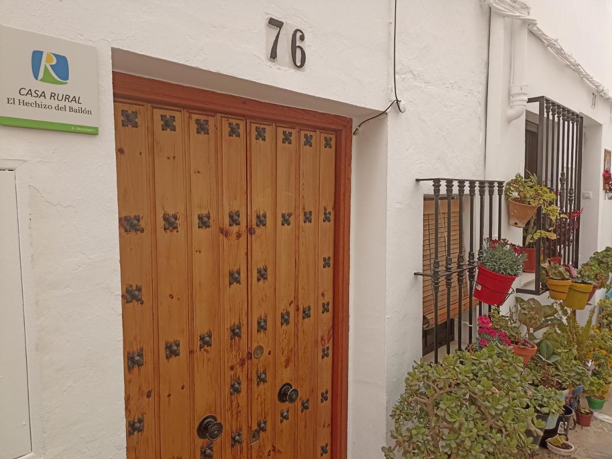 El Hechizo Del Bailon Guest House Zuheros Luaran gambar